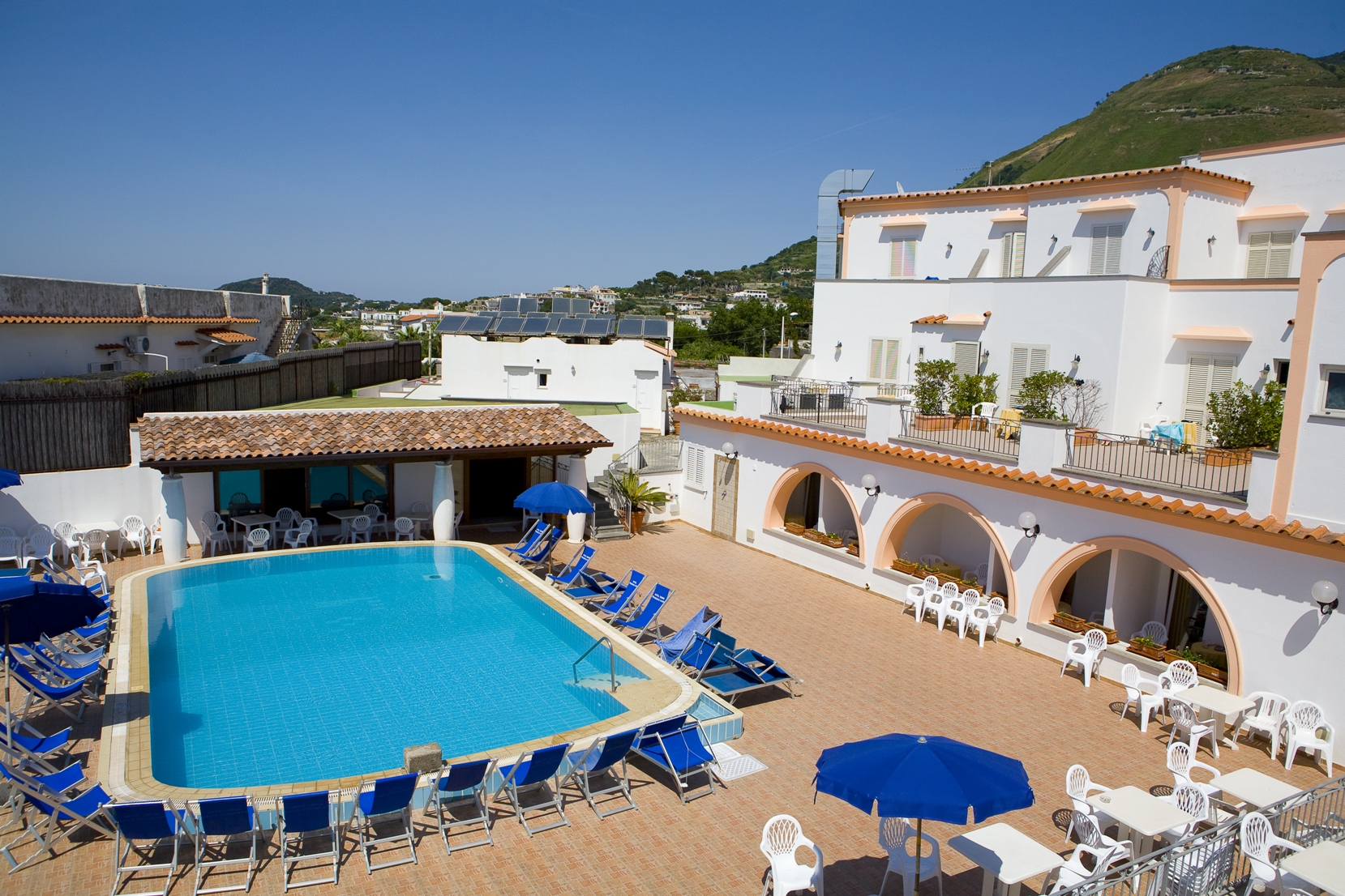 Offerta Benessere di Giugno a Forio d’Ischia: terme, mare e centro benessere all’Hotel Tramonto d’Oro